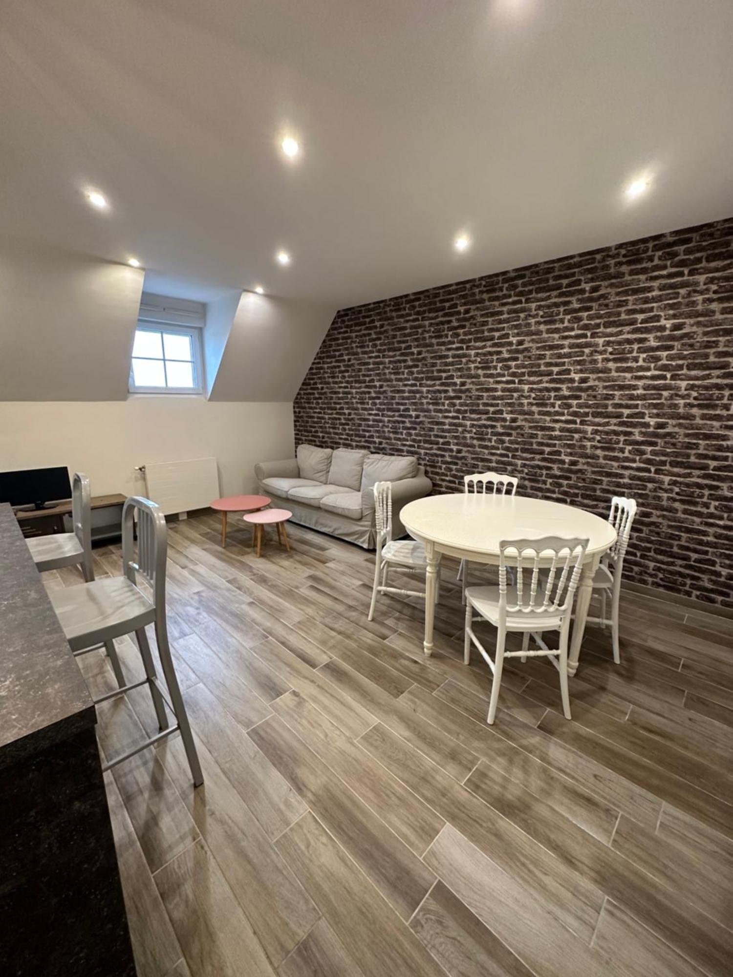 Appartement A Beaune Avec Parking Exteriör bild